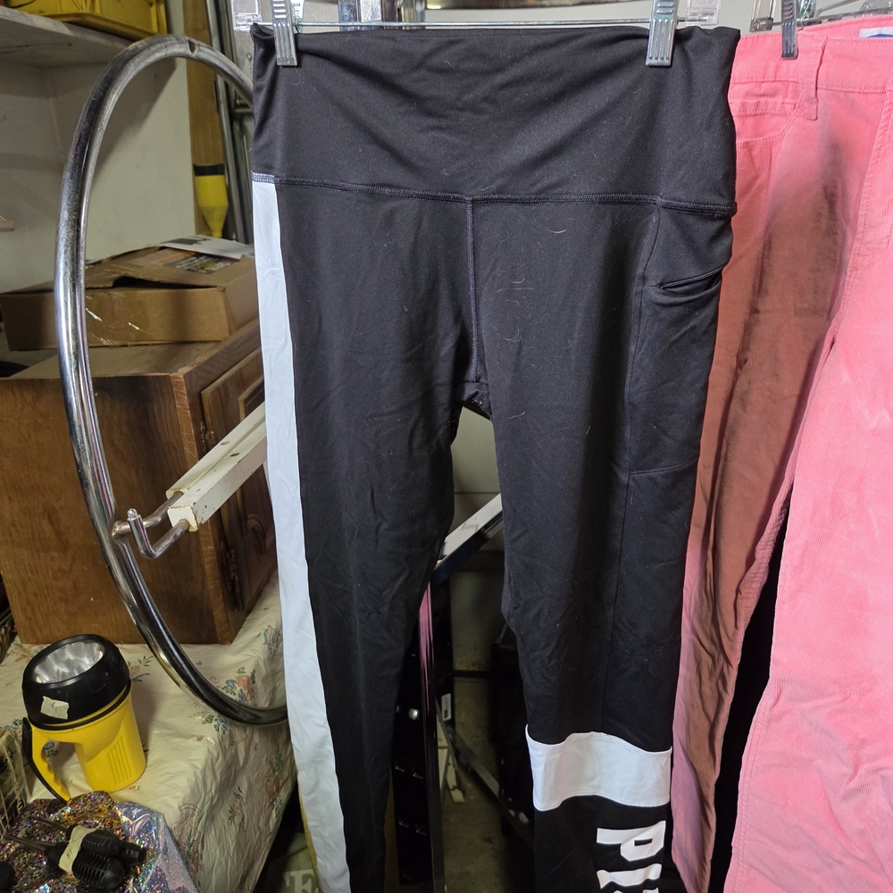PINK Victoria's Secret Black and White Leggings